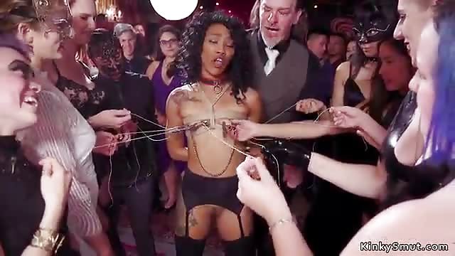 عرض سكس بي دي اس ام تعذيب بنات امام الناس