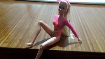 سكس باربي – نيك و اغتصاب الزبر الهايج للعروسة